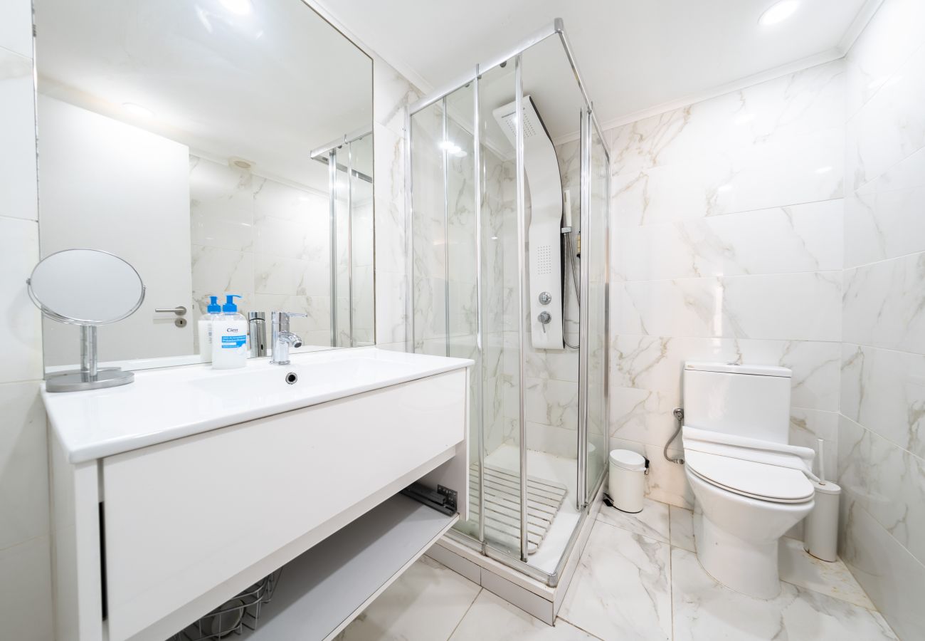 Apartment in Lisbon - Central Retreat II