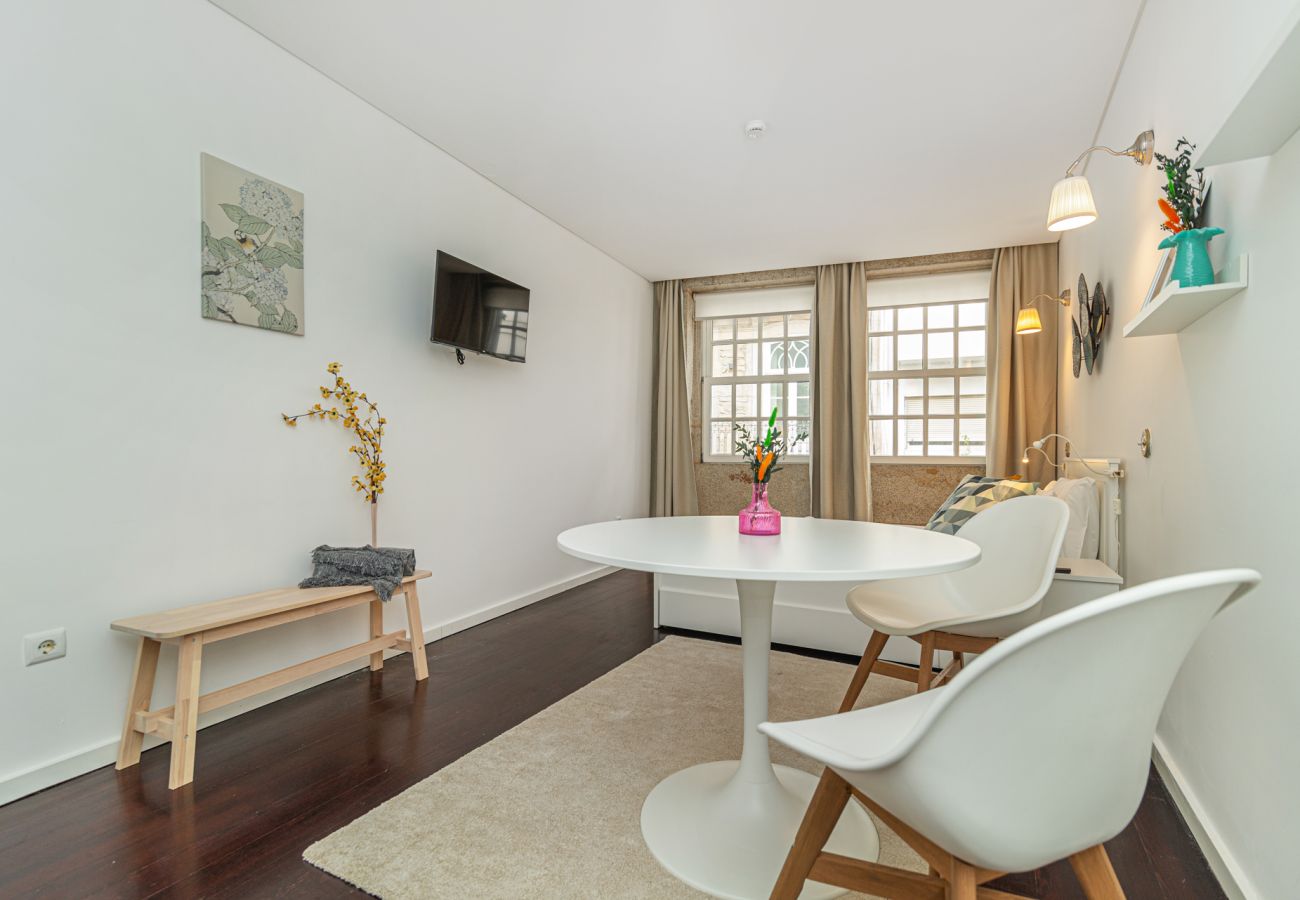 Apartment in Vila Nova de Gaia - Taylors Apartment by Innkeeper