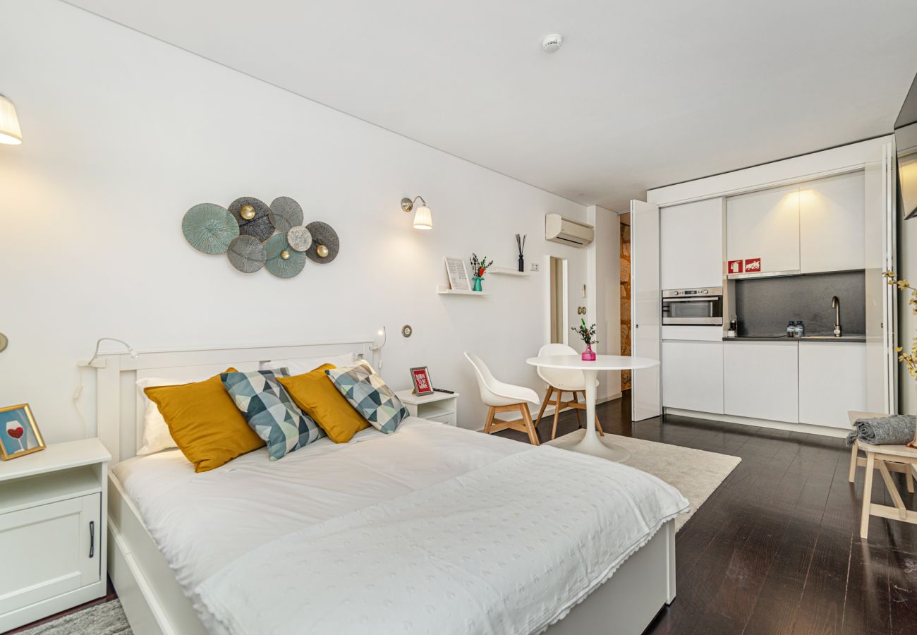 Apartment in Vila Nova de Gaia - Taylors Apartment by Innkeeper