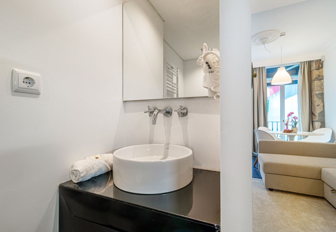 Apartment in Vila Nova de Gaia - Taylors Apartment by Innkeeper