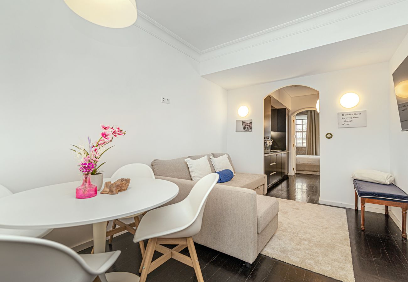 Apartment in Vila Nova de Gaia - Taylors Apartment by Innkeeper