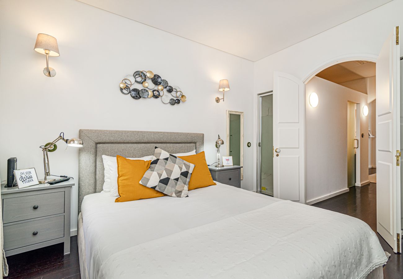 Apartment in Vila Nova de Gaia - Taylors Apartment by Innkeeper