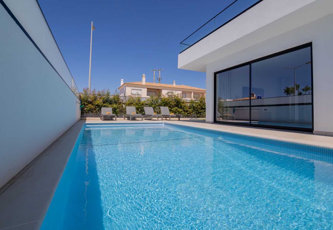 House in Guia - Sirius House by Innkeeper