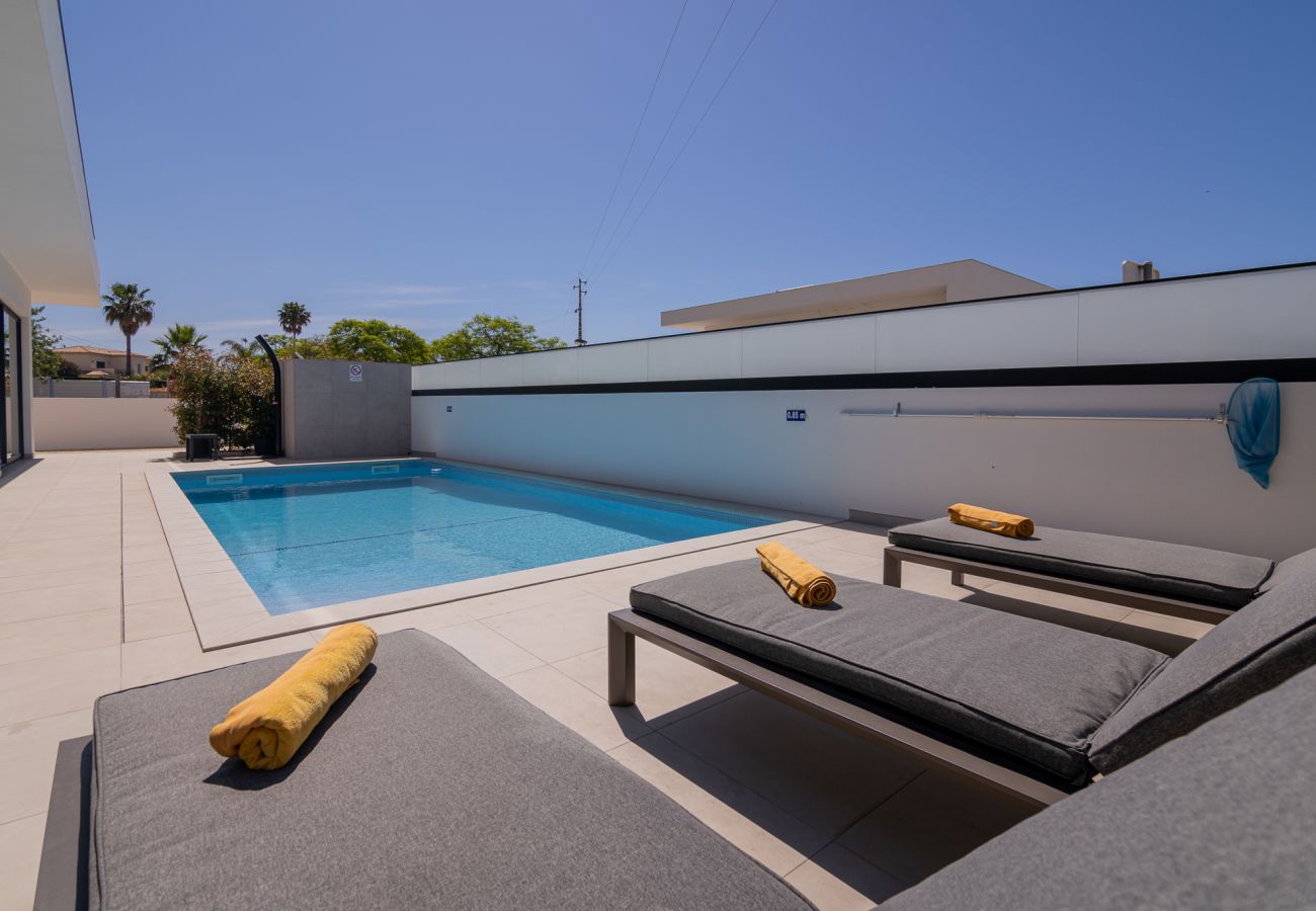 House in Guia - Sirius House by Innkeeper
