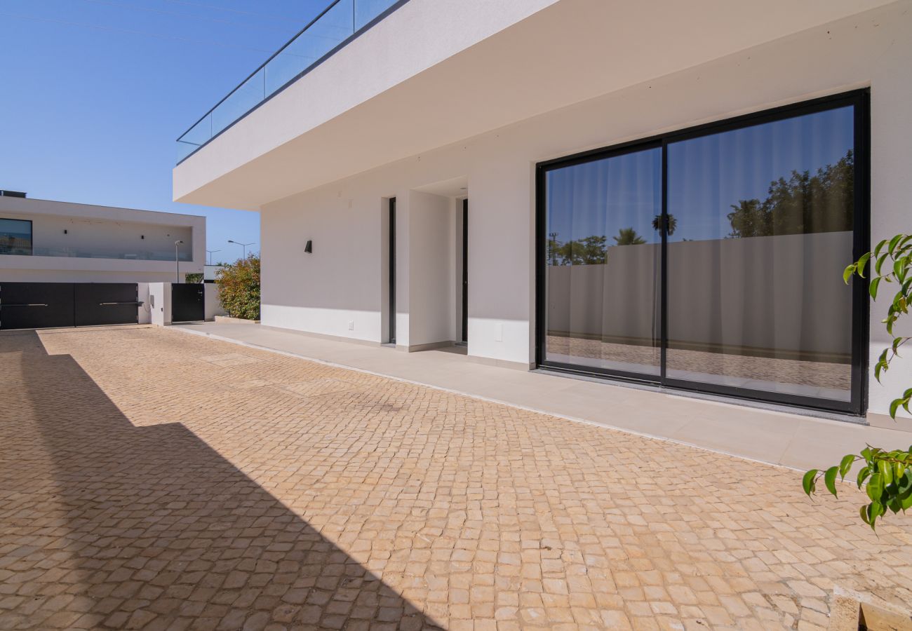 House in Guia - Sirius House by Innkeeper