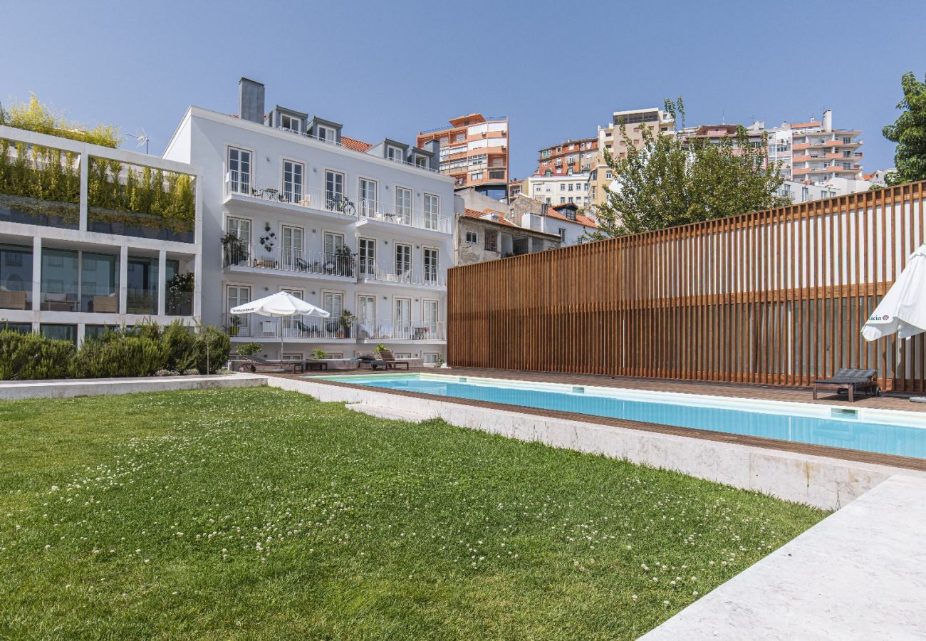 Apartment in Lisbon - Lagares 74 by Innkeeper