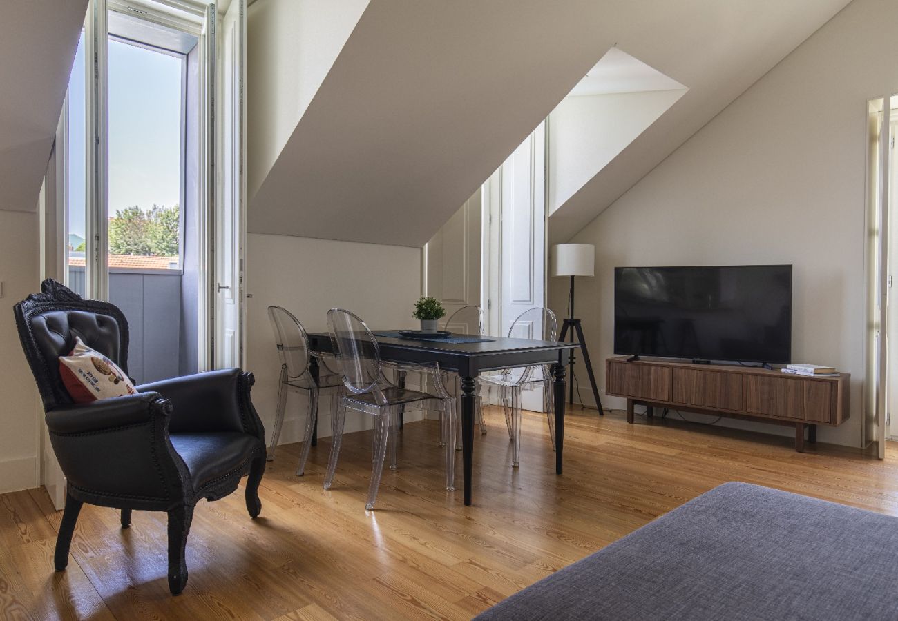 Apartment in Lisbon - Lagares 74 by Innkeeper