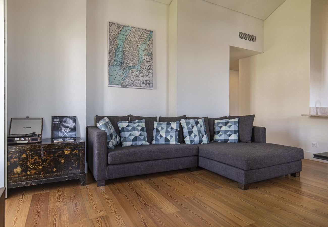 Apartment in Lisbon - Lagares 74 by Innkeeper