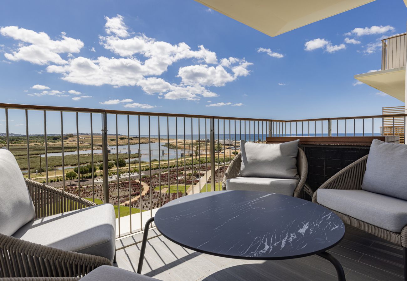 Apartment in Armação de Pêra - Bayline XIX by InnKeeper