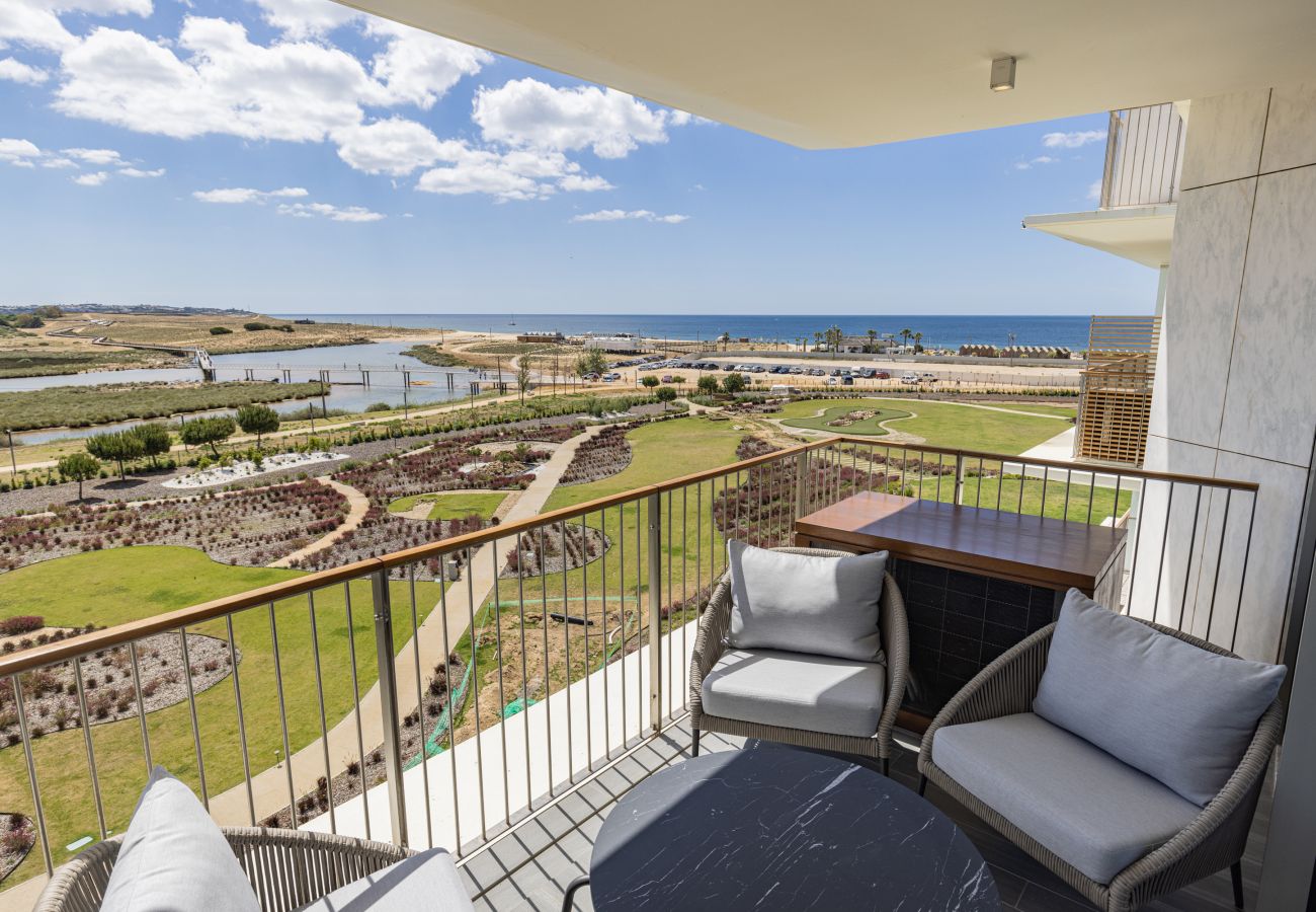 Apartment in Armação de Pêra - Bayline XIX by InnKeeper