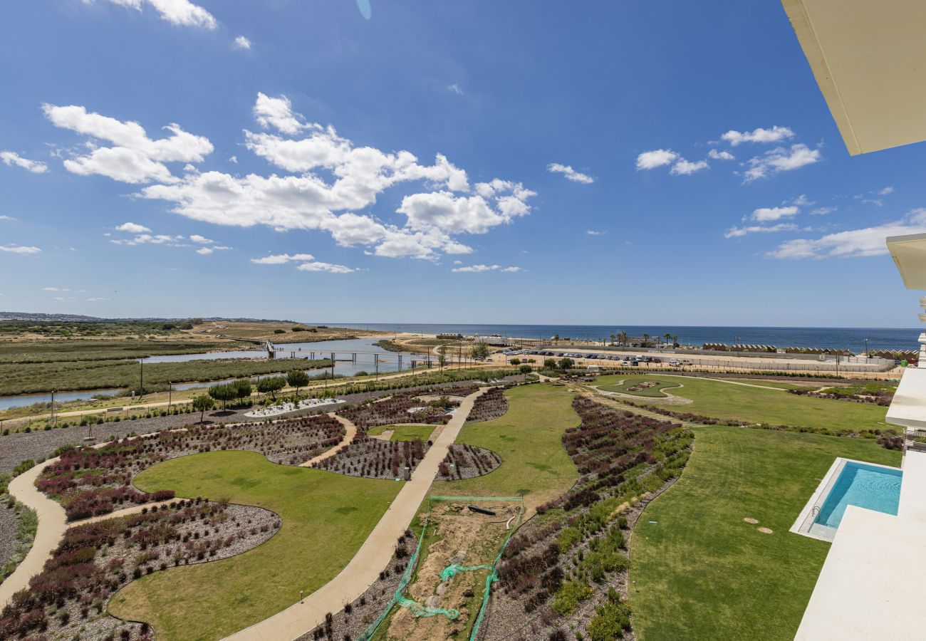 Apartment in Armação de Pêra - Bayline XIX by InnKeeper