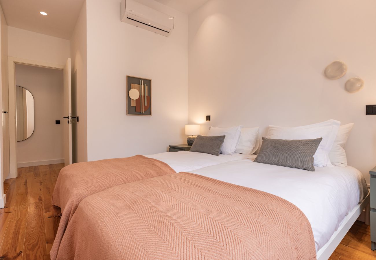 Apartment in Lisbon - City Bright Apartment by Innkeeper