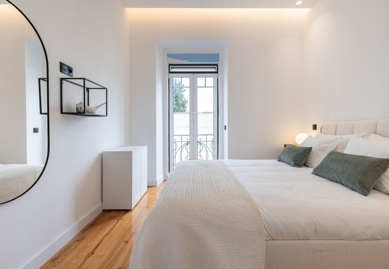 Apartment in Lisbon - City Bright Apartment by Innkeeper