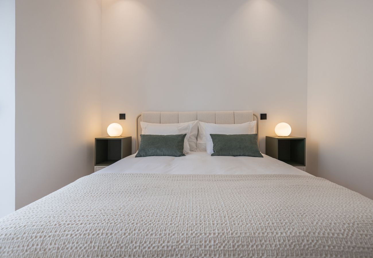Apartment in Lisbon - City Bright Apartment by Innkeeper