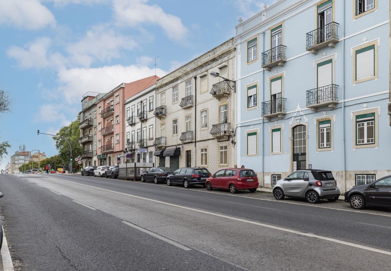Apartment in Lisbon - City Bright Apartment by Innkeeper