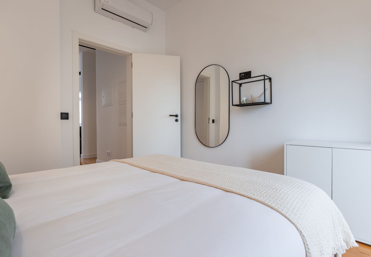 Apartment in Lisbon - City Bright Apartment by Innkeeper
