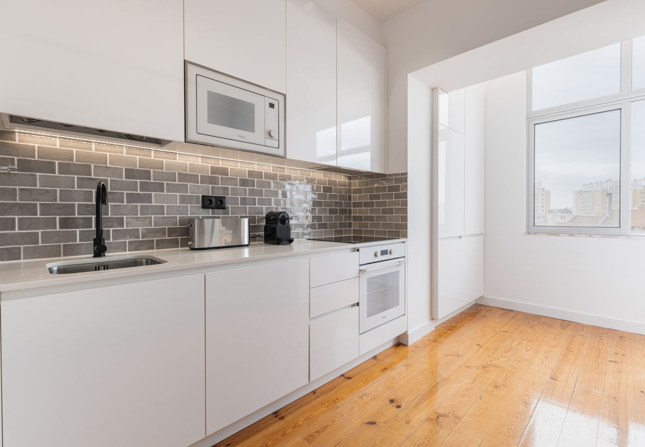 Apartment in Lisbon - City Bright Apartment by Innkeeper