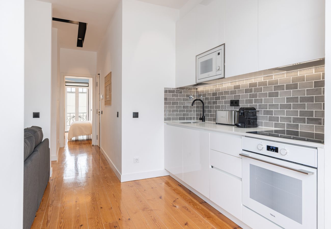 Apartment in Lisbon - City Bright Apartment by Innkeeper