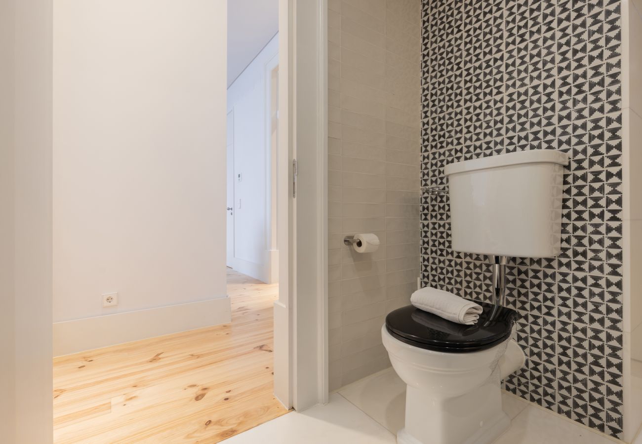 Apartment in Lisbon - Lisbon's Heart Apartment V