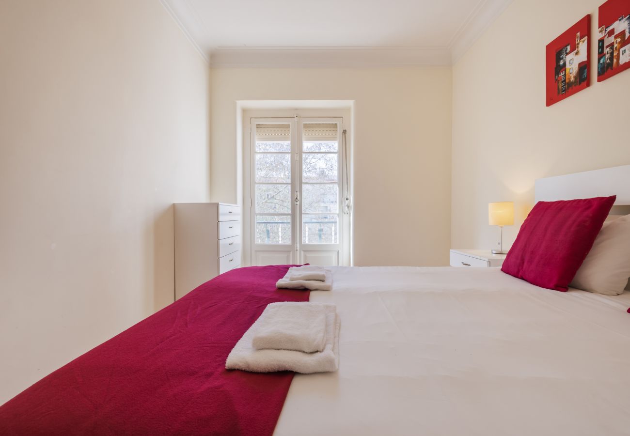 Apartment in Lisbon - Quiet retreat 