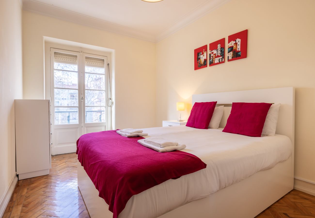 Apartment in Lisbon - Quiet retreat 