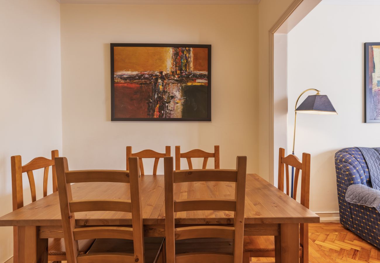 Apartment in Lisbon - Quiet retreat 