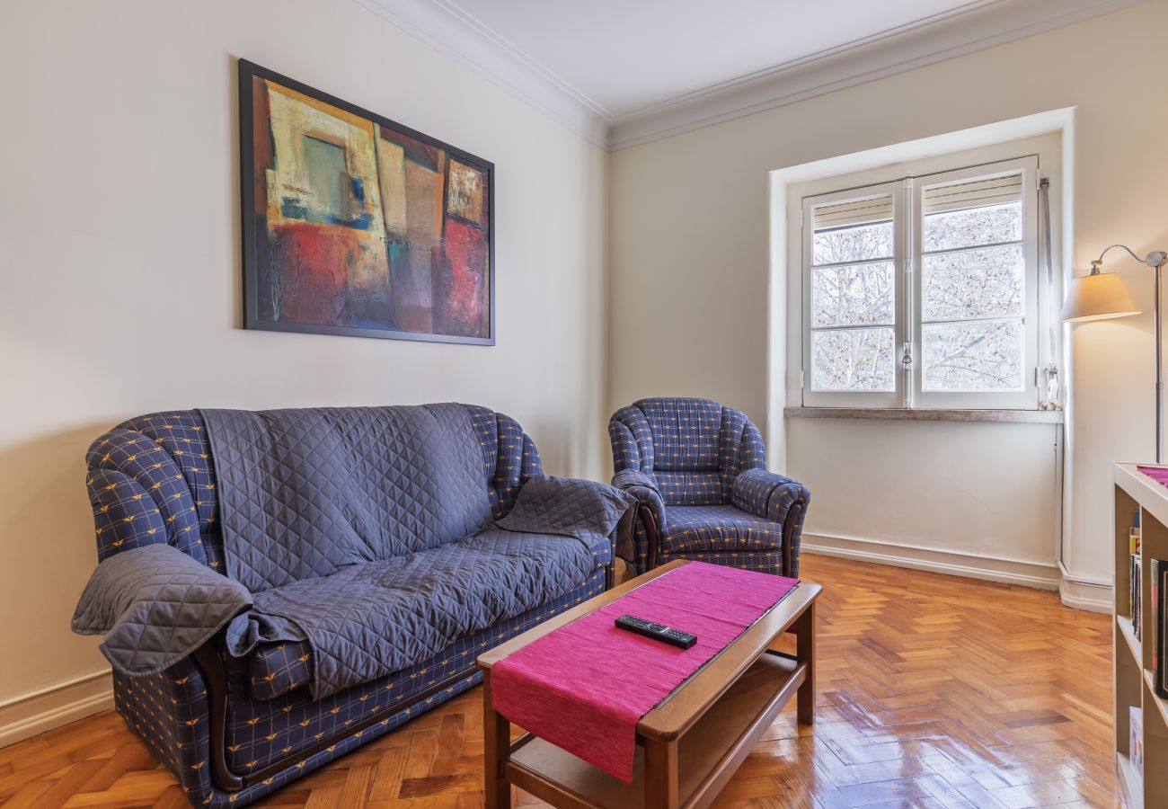 Apartment in Lisbon - Quiet retreat 