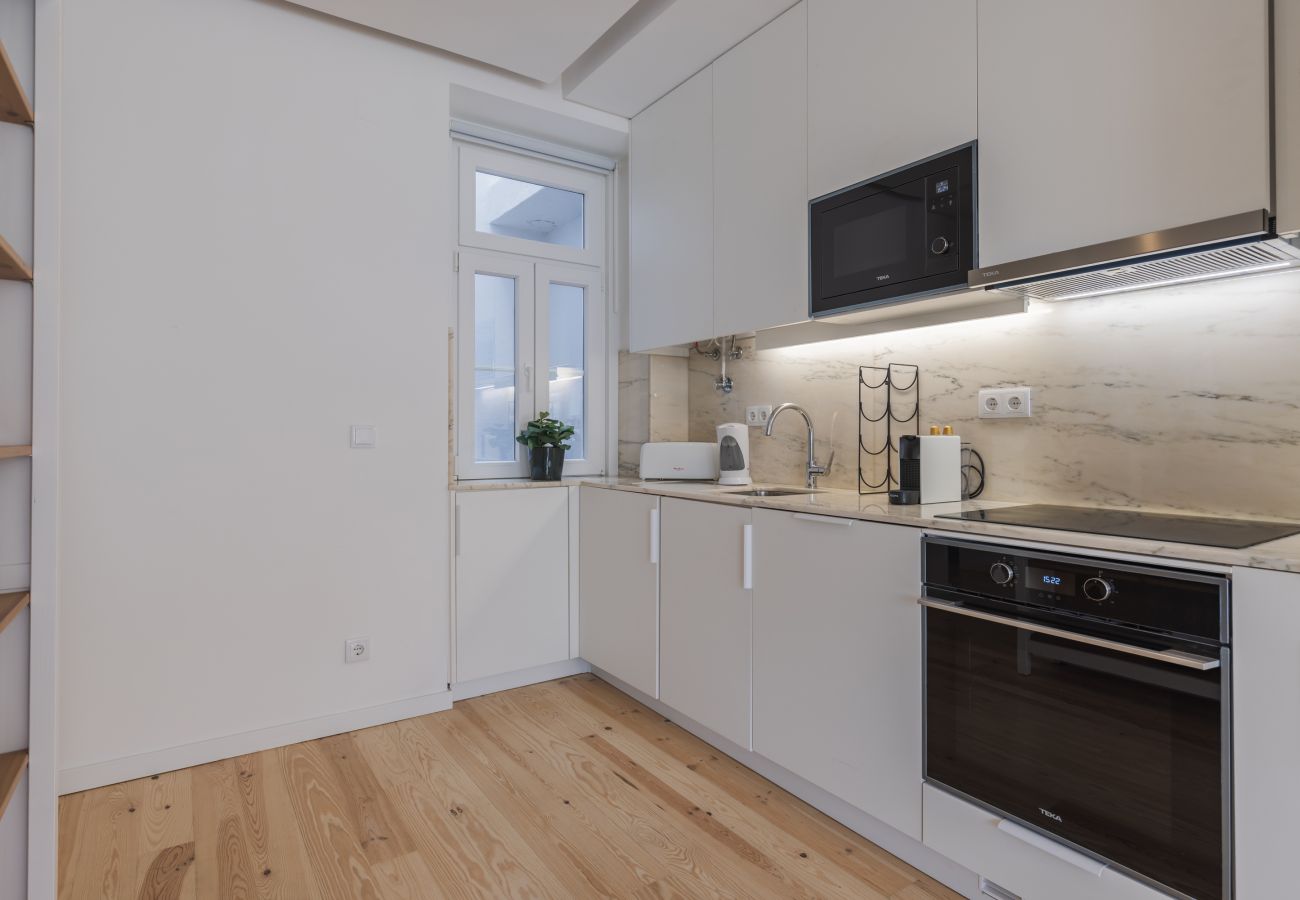 Apartment in Lisbon - Braga 10 II
