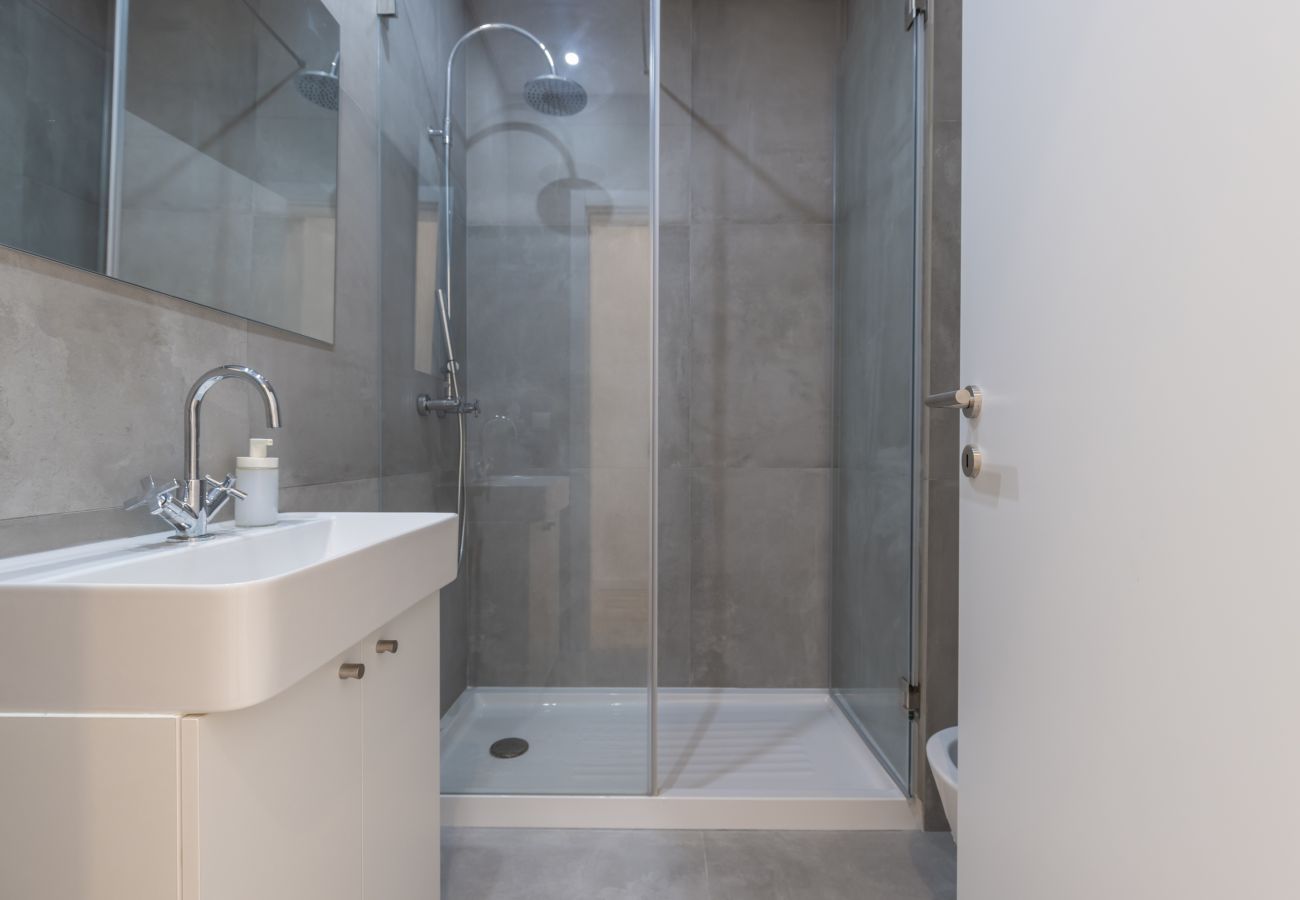 Apartment in Lisbon - Braga 10 II