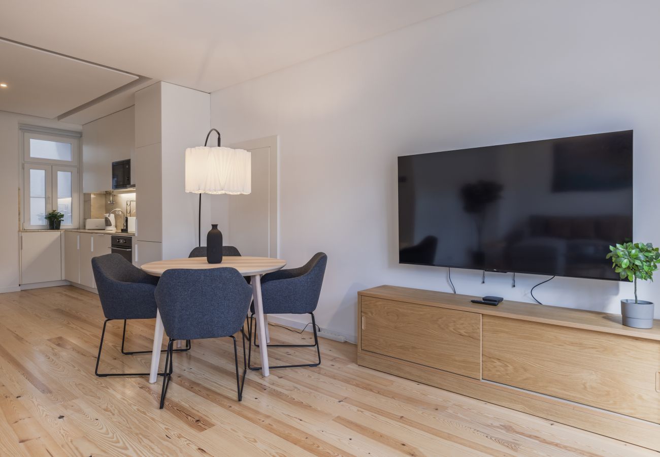 Apartment in Lisbon - Braga 10 II