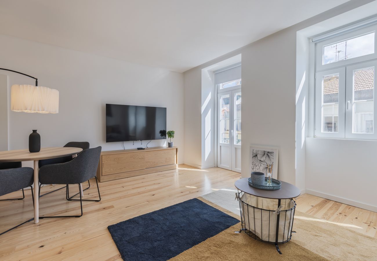 Apartment in Lisbon - Braga 10 II