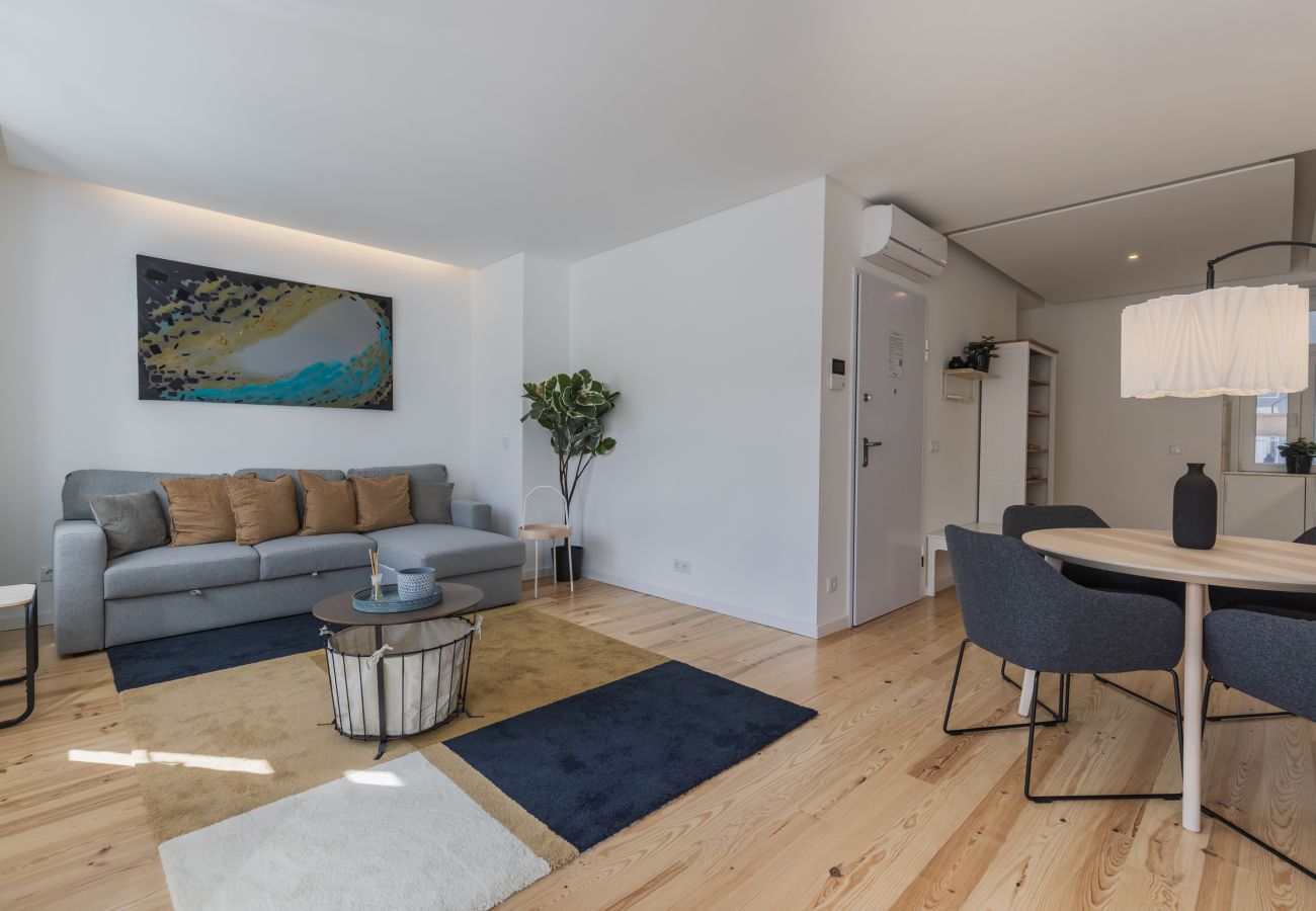 Apartment in Lisbon - Braga 10 II