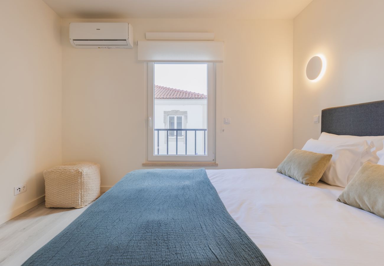 Apartment in Peniche - Peniche G Getaway II