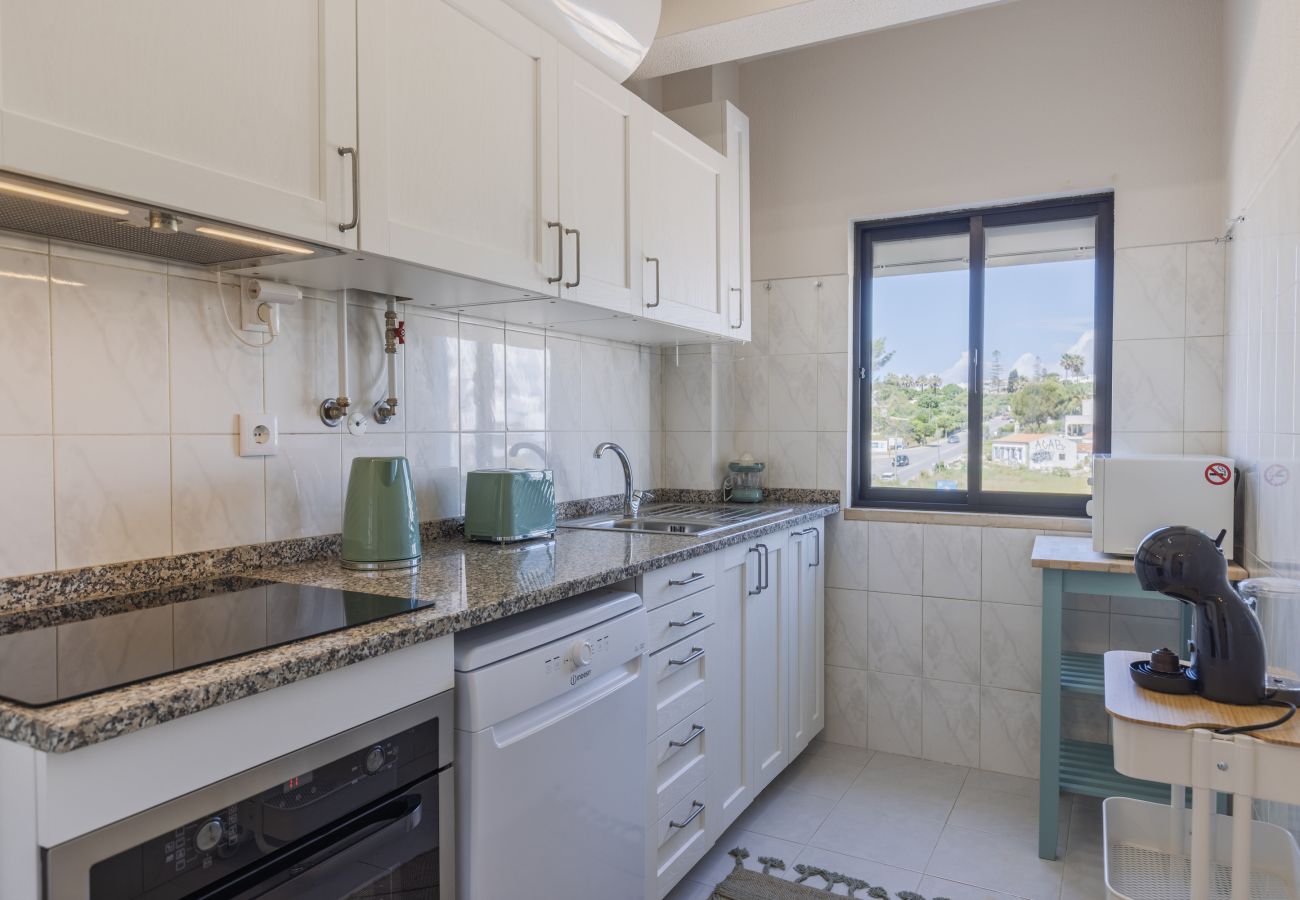 Apartment in Armação de Pêra - Ocean side retreat