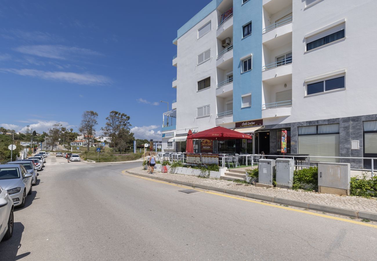 Apartment in Armação de Pêra - Ocean side retreat