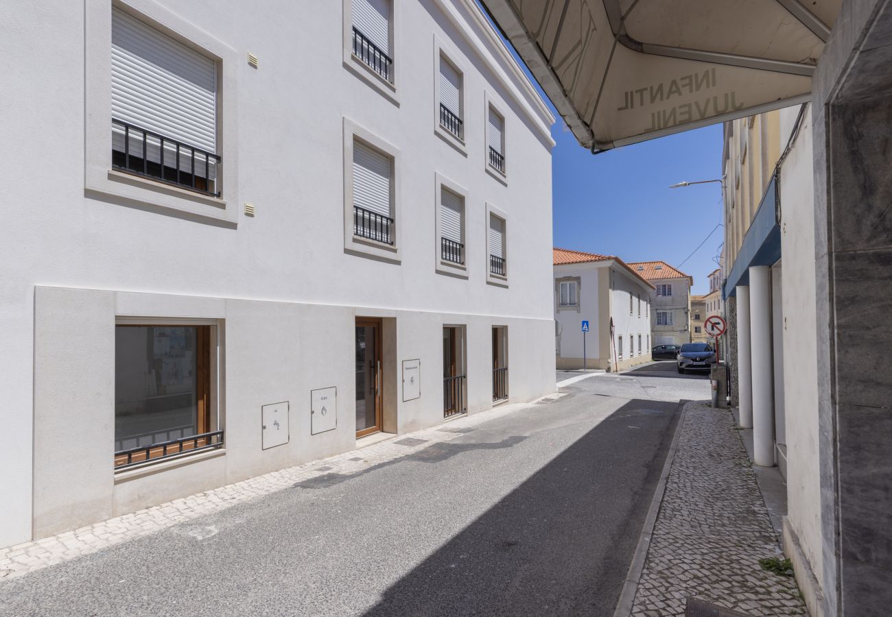 Apartment in Peniche - Peniche Getaway IV