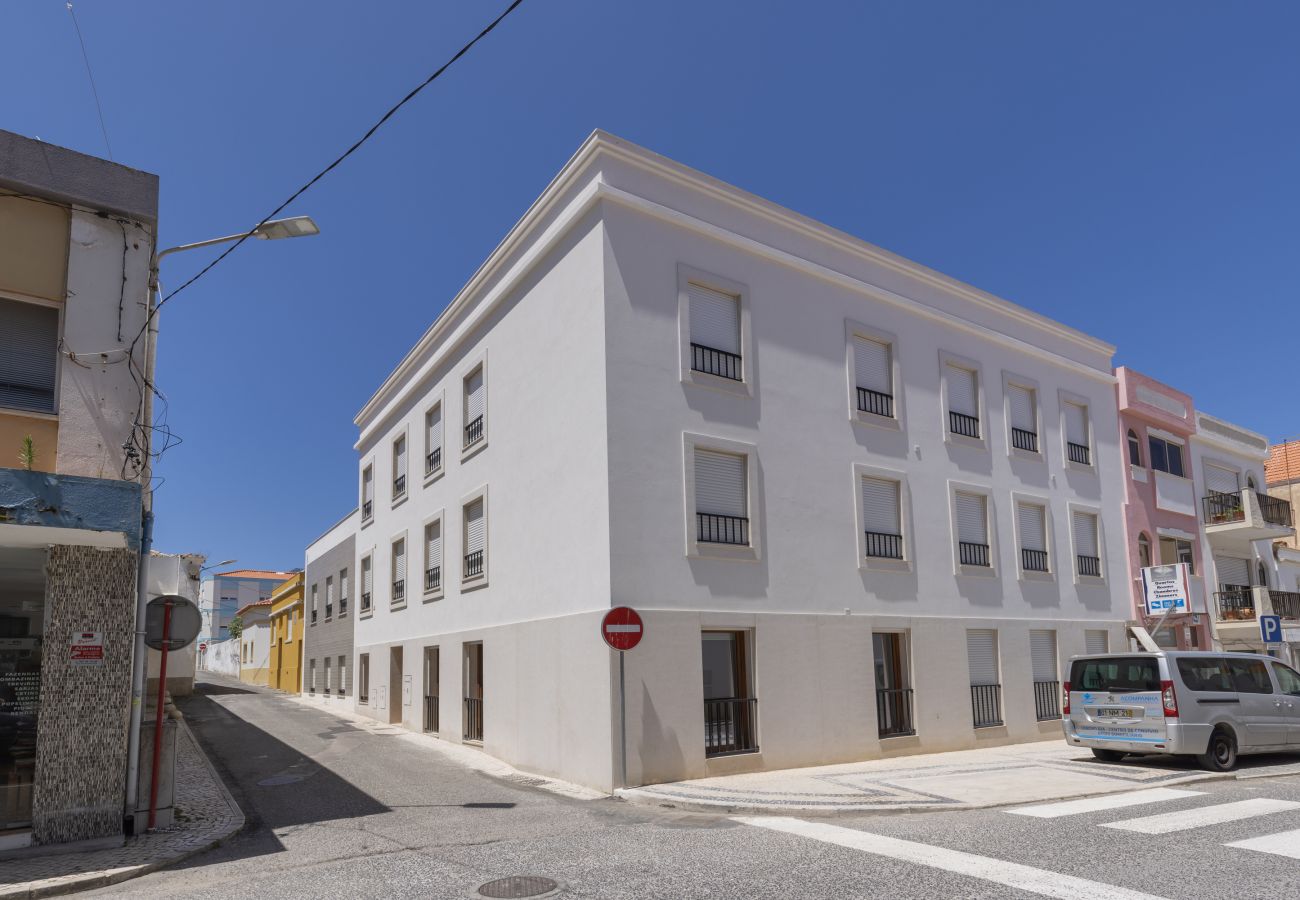 Apartment in Peniche - Peniche Getaway IV