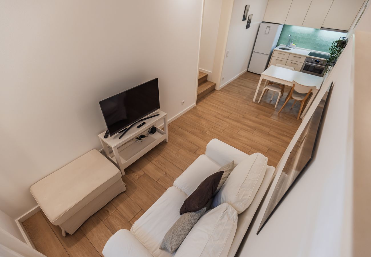 Apartment in Lisbon - Cozy 2 bedroom retreat