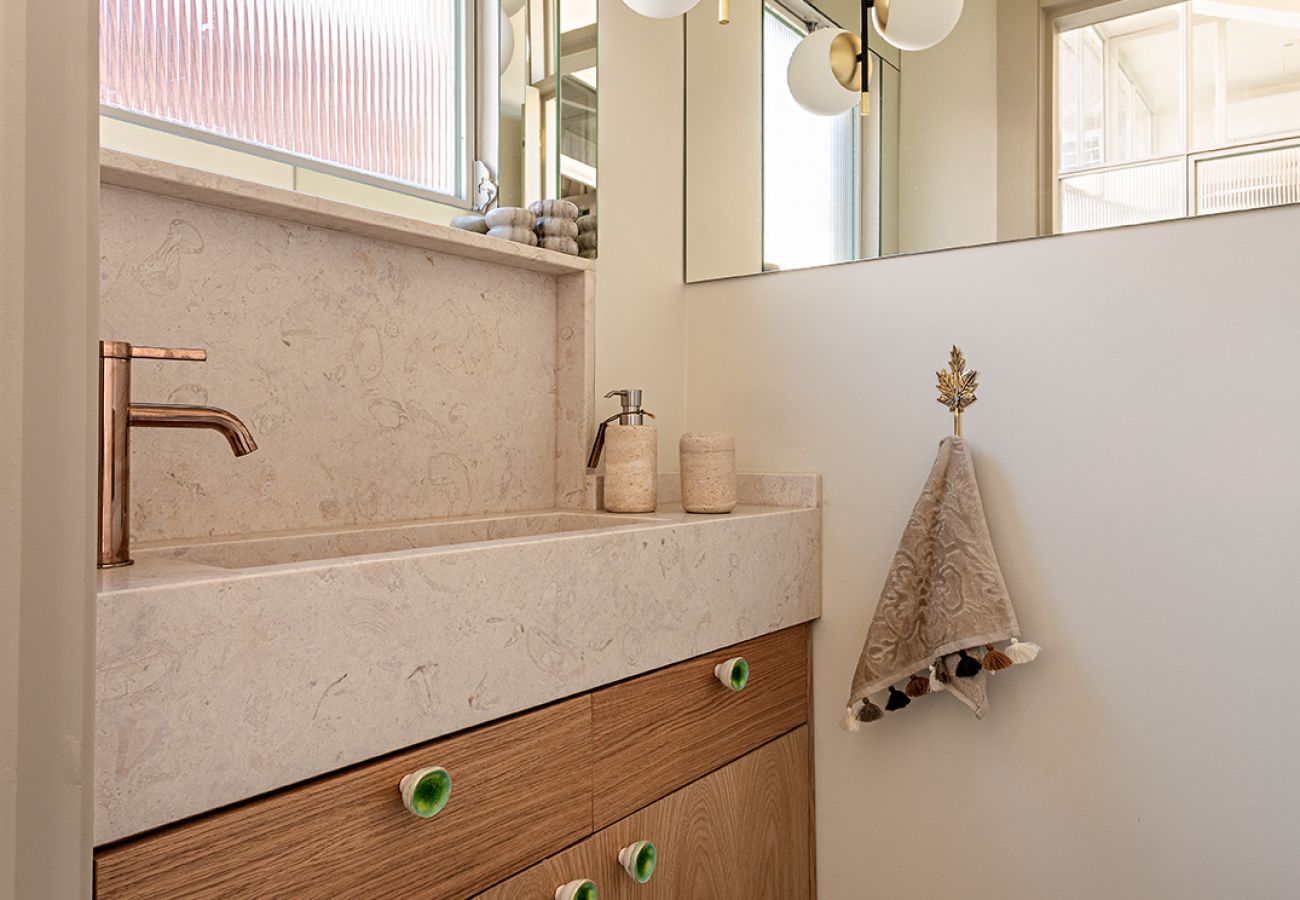 Apartment in Lisbon - Santos Soul Home