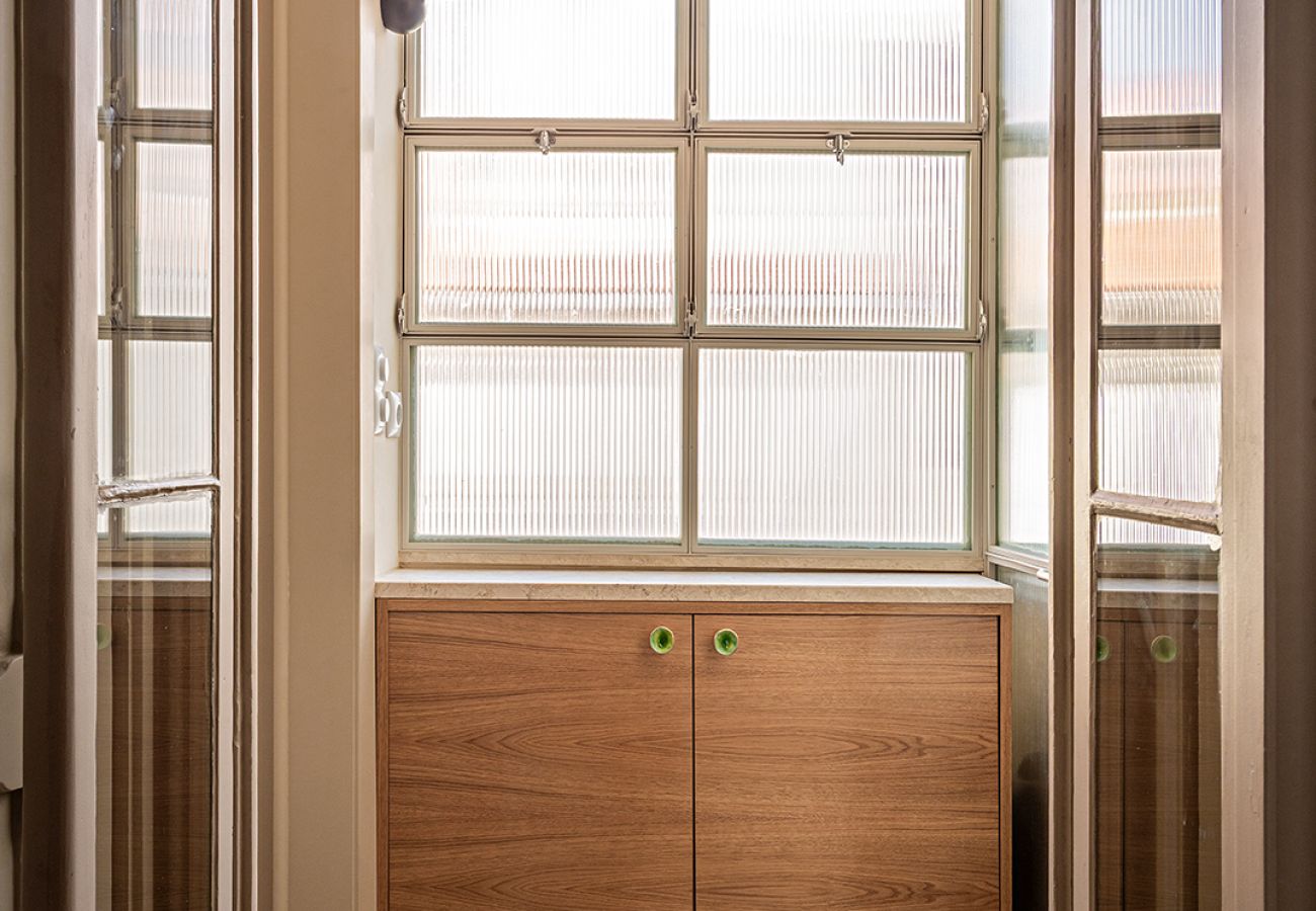 Apartment in Lisbon - Santos Soul Home