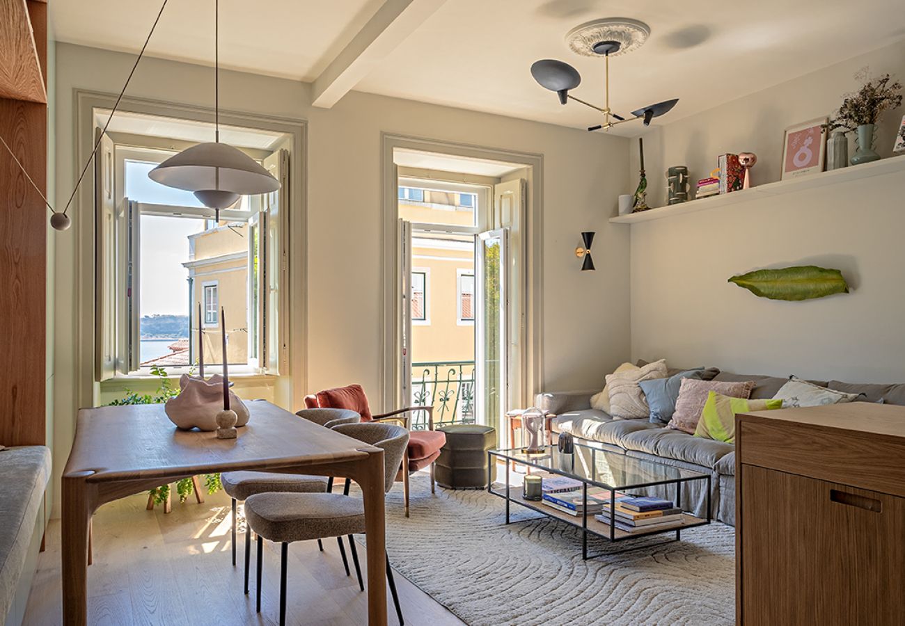 Apartment in Lisbon - Santos Soul Home
