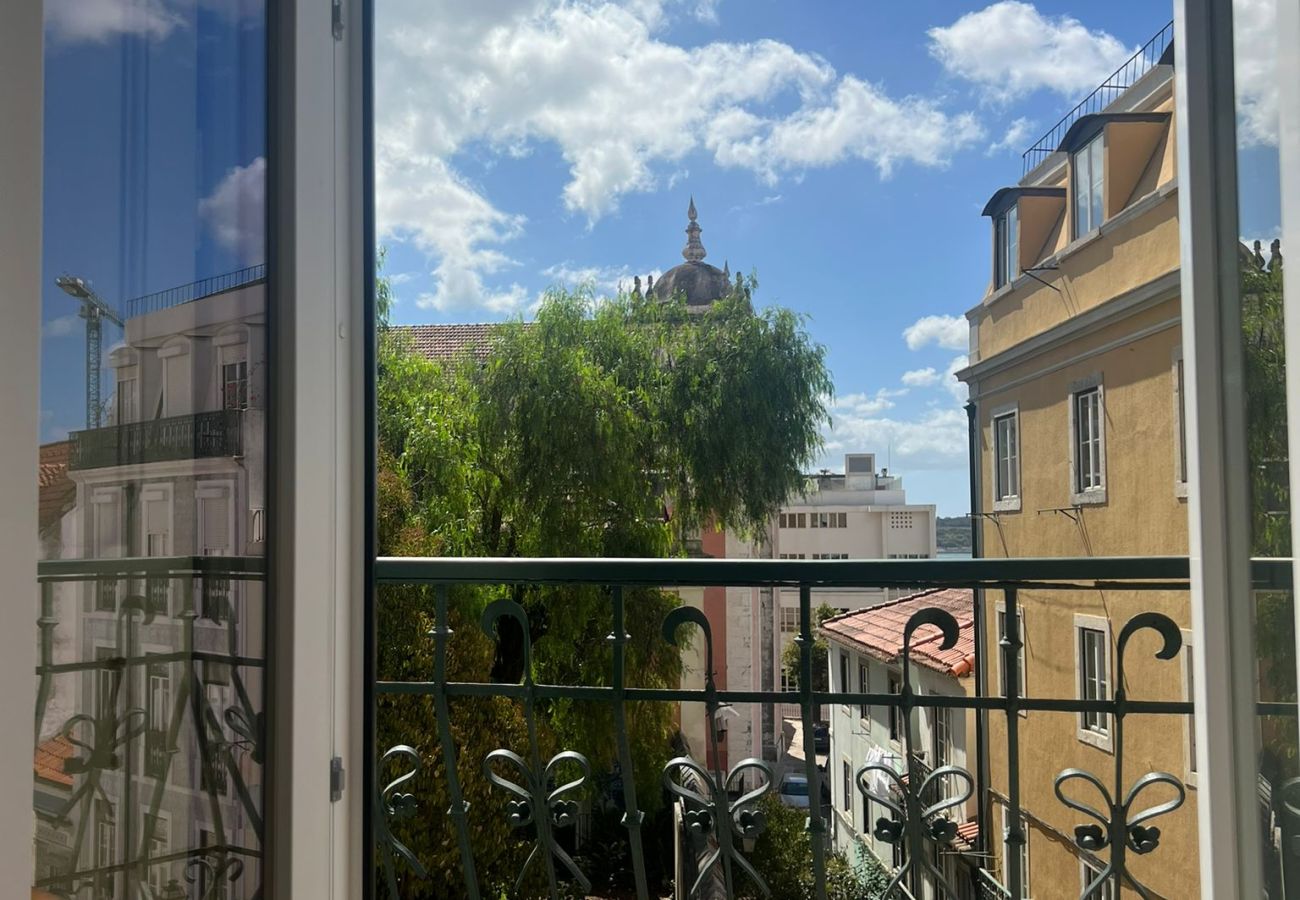 Apartment in Lisbon - Santos Soul Home
